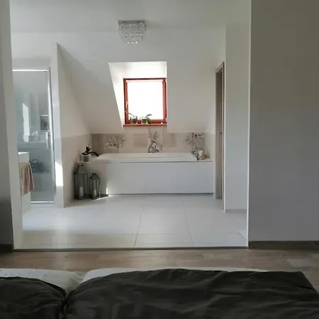 Villa Velky Dum S Krasnou Zahradou Kobylí